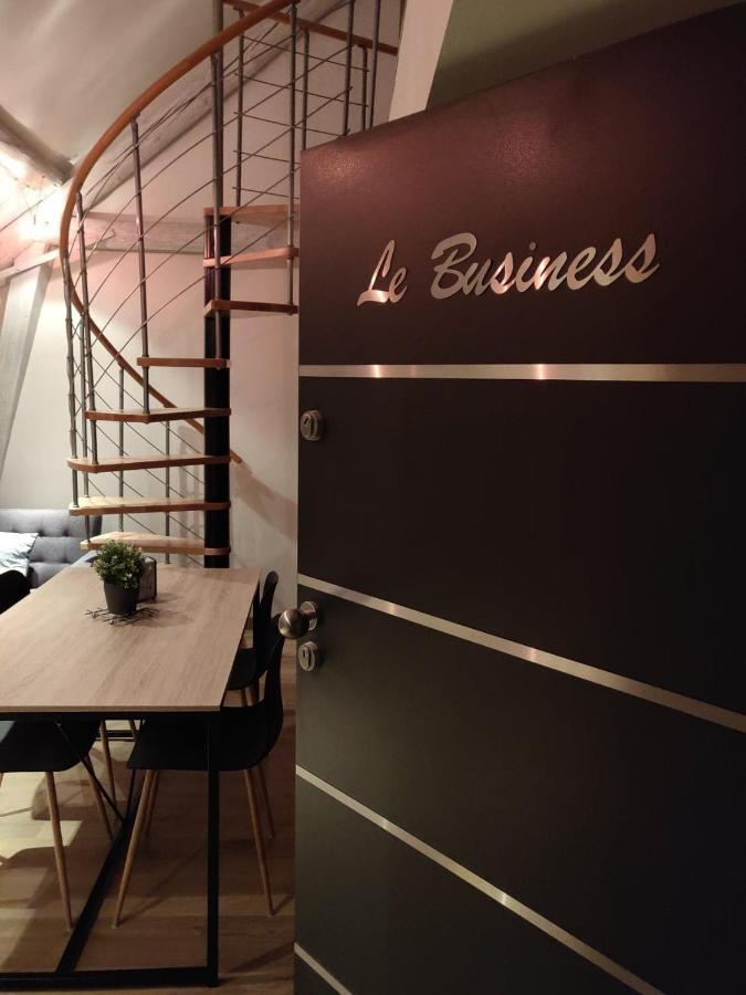 شقة Le Business, Duplex Moderne Special Pro De Passage ساريجومين المظهر الخارجي الصورة